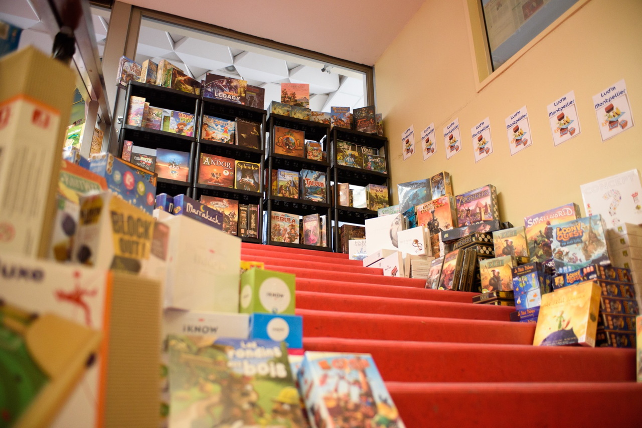 Lud'm, jusque dans les escaliers